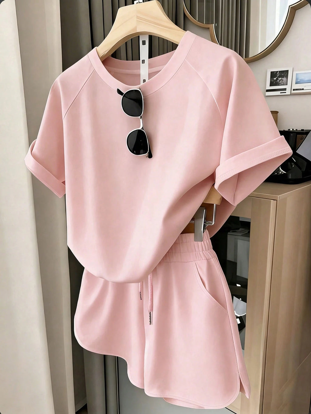 2 pcs Casual Top and Shorts Set